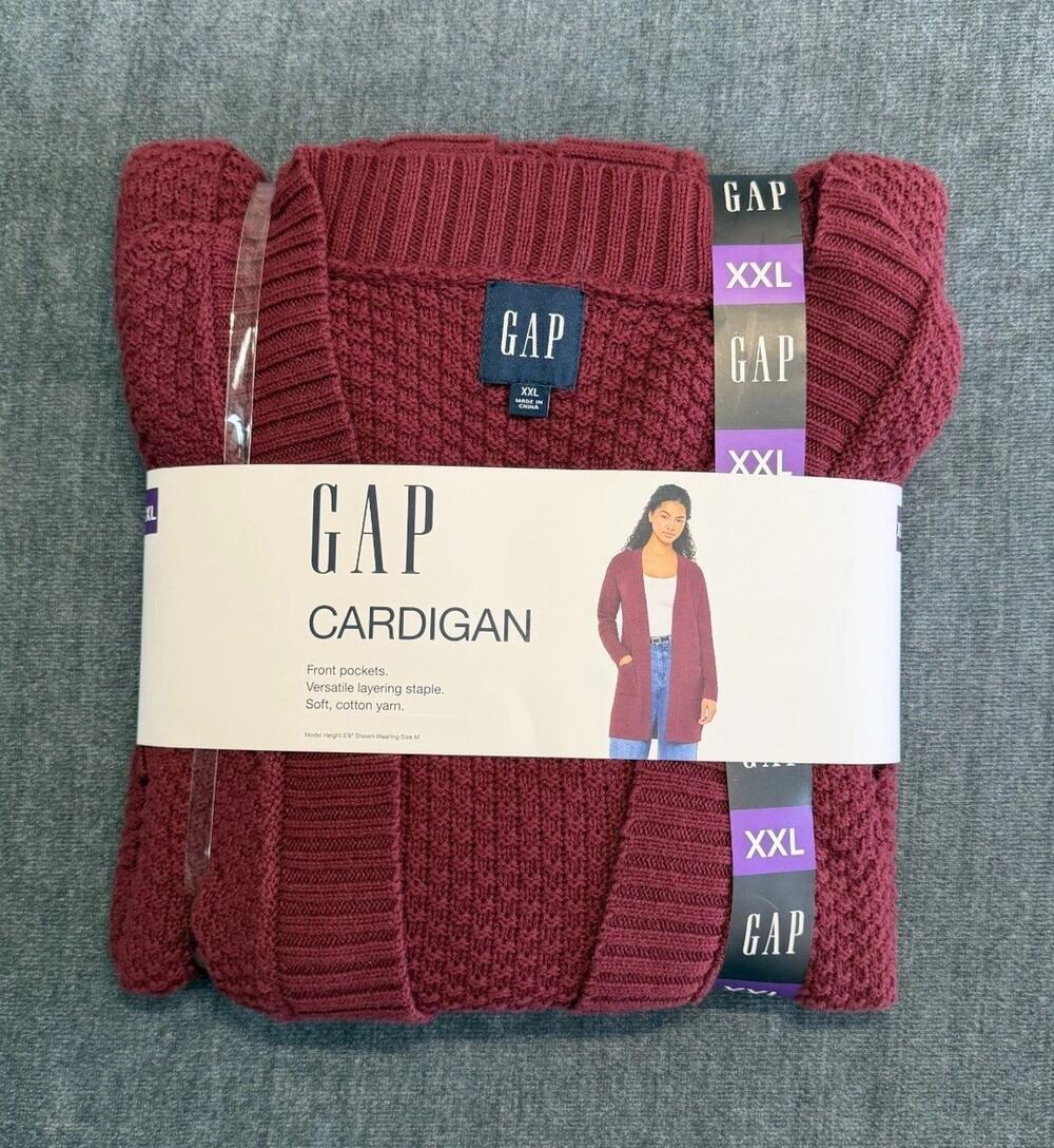 NWT Gap Long Sleeve Open Cardigan Women's 2XL Maroon Front Pockets Winter Cozy